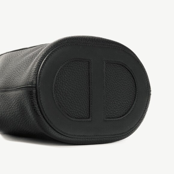 Hermes In-the-Loop 18 Noir Taurillon Clemence & Swift Calfskin Tote - Picture 6 of 13